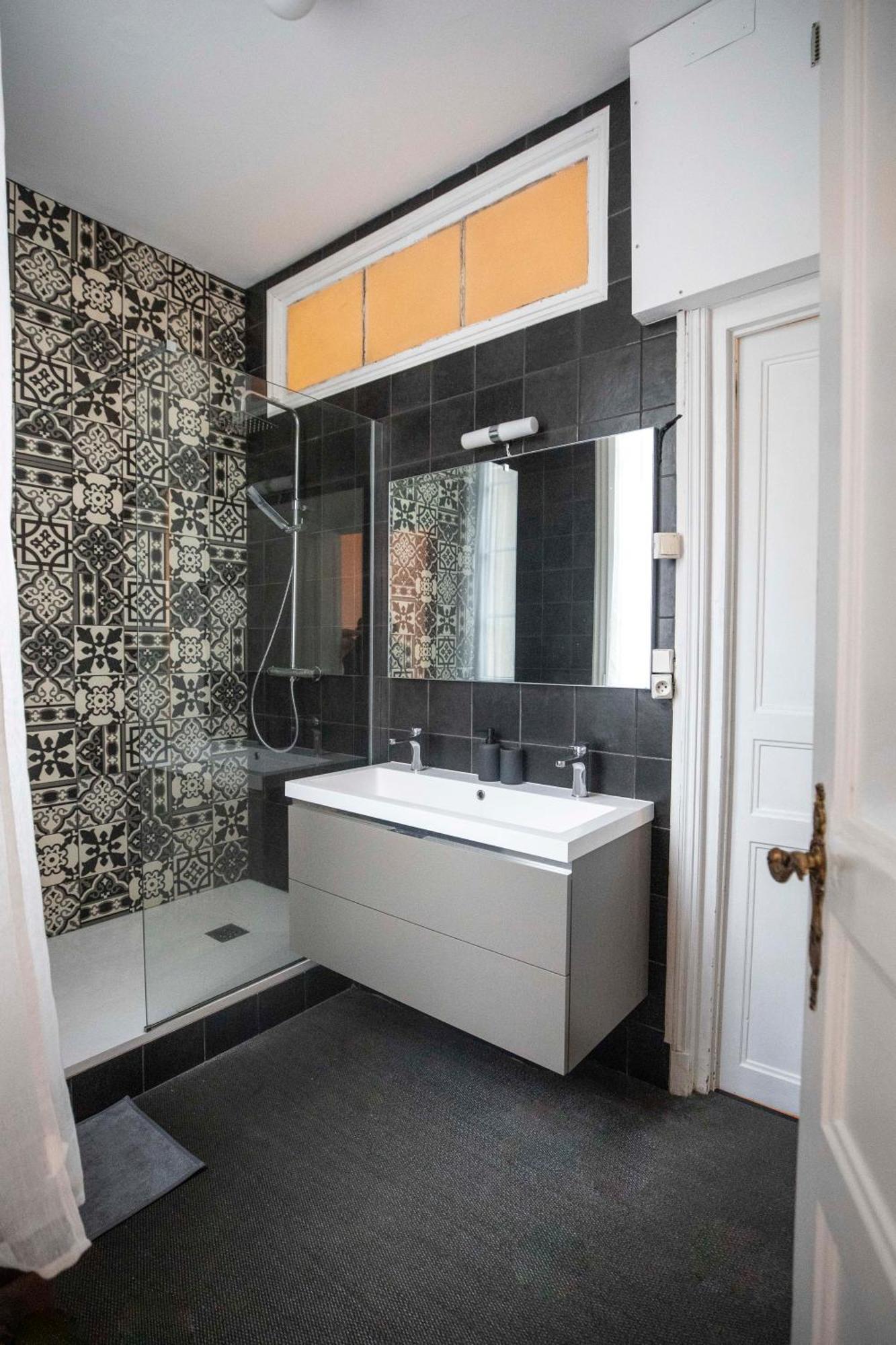 L'Appartement Lieu De Qualite En Centre Ville De 포 외부 사진