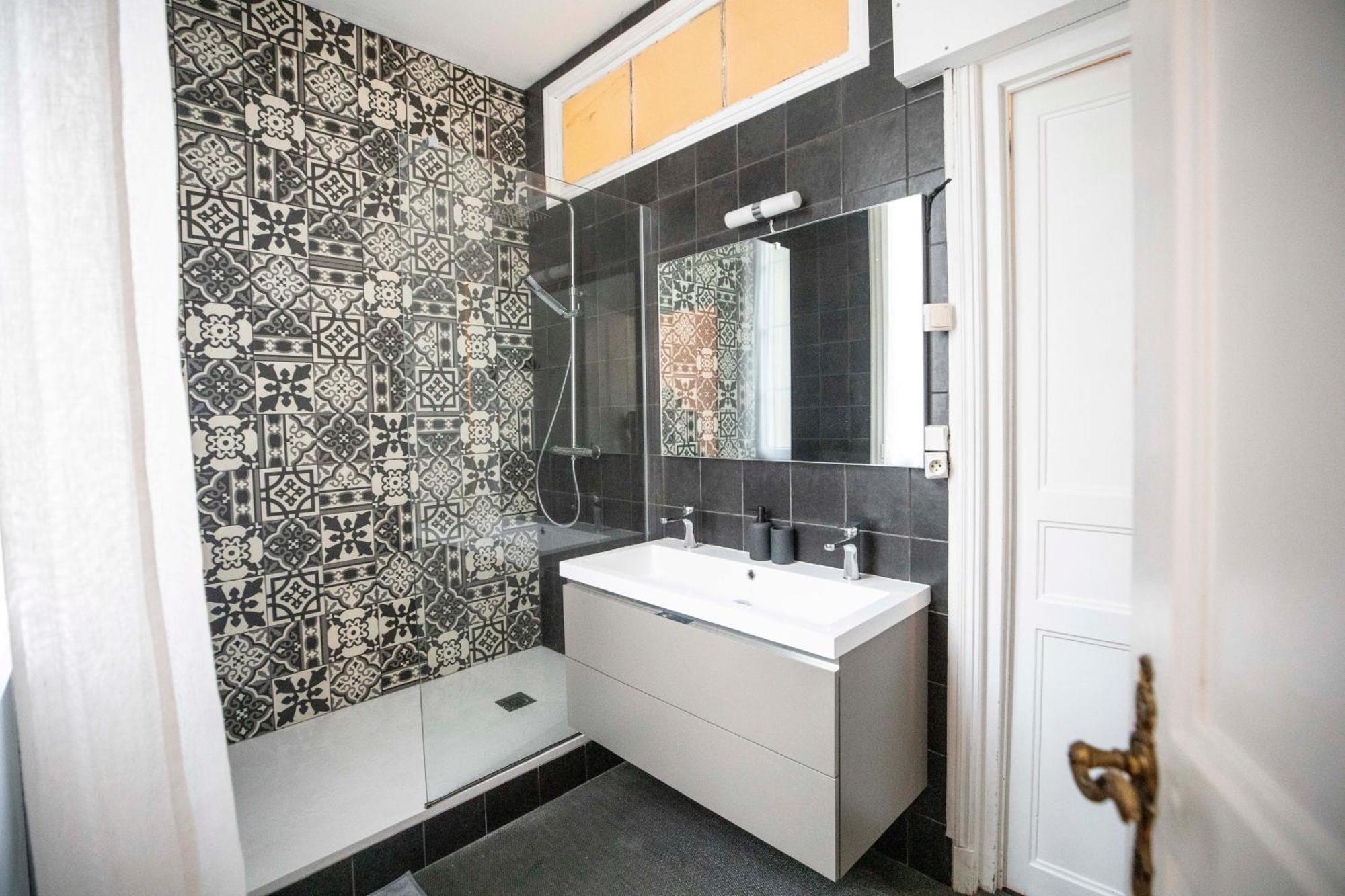L'Appartement Lieu De Qualite En Centre Ville De 포 외부 사진