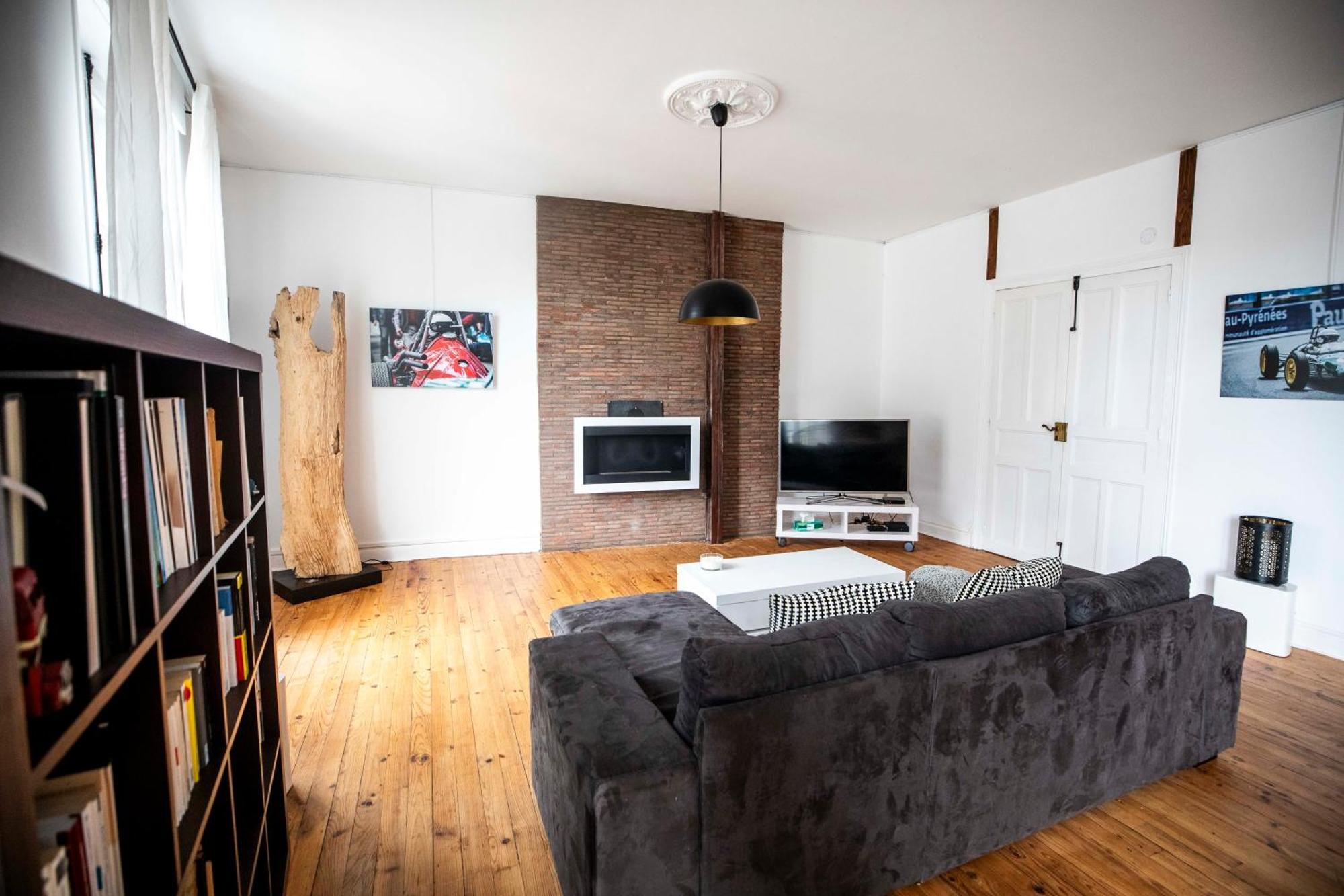L'Appartement Lieu De Qualite En Centre Ville De 포 외부 사진