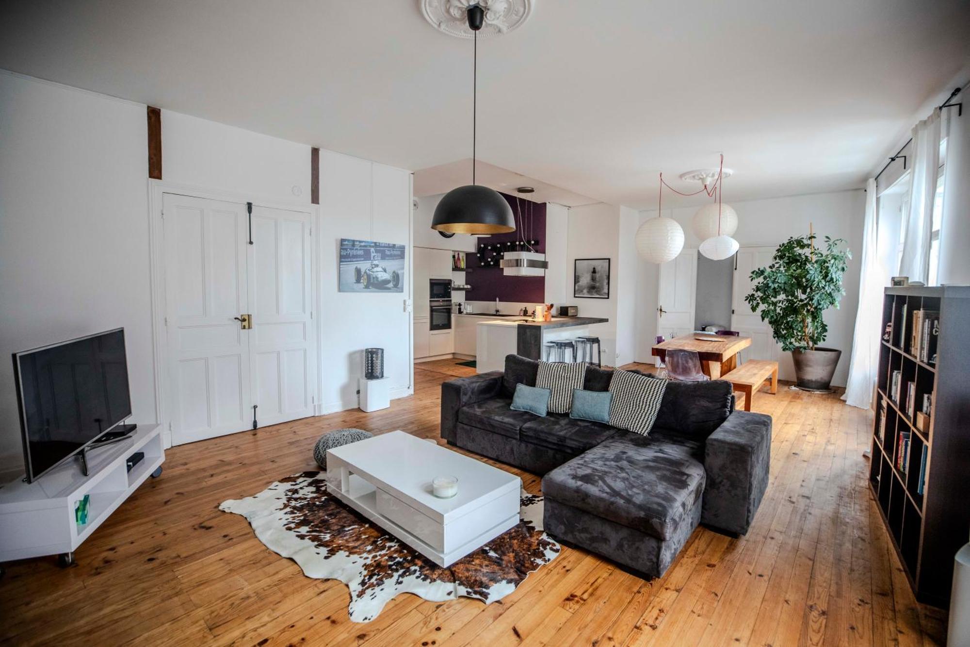 L'Appartement Lieu De Qualite En Centre Ville De 포 외부 사진